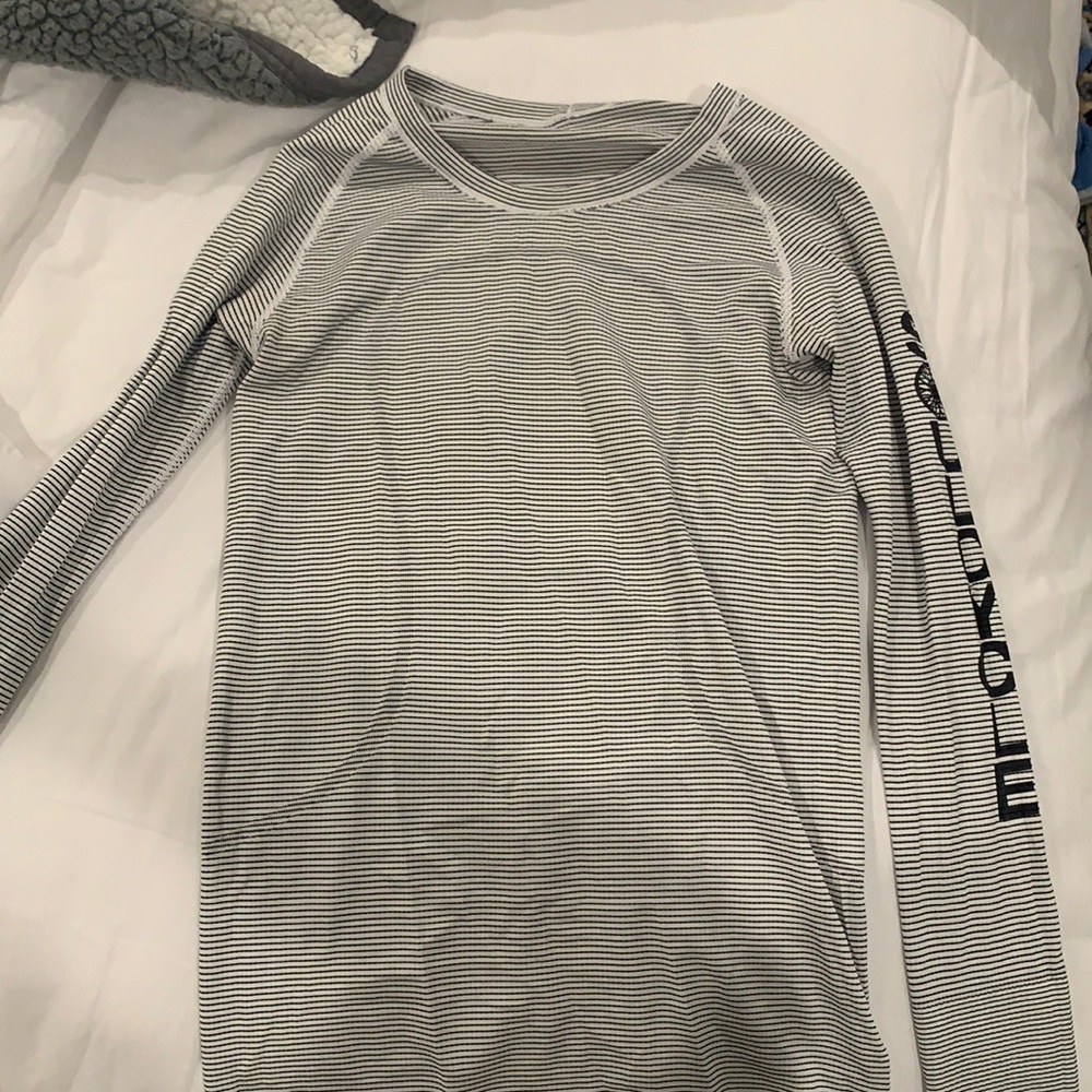 LULULEMON SOULCYCLE LONG SLEEVE